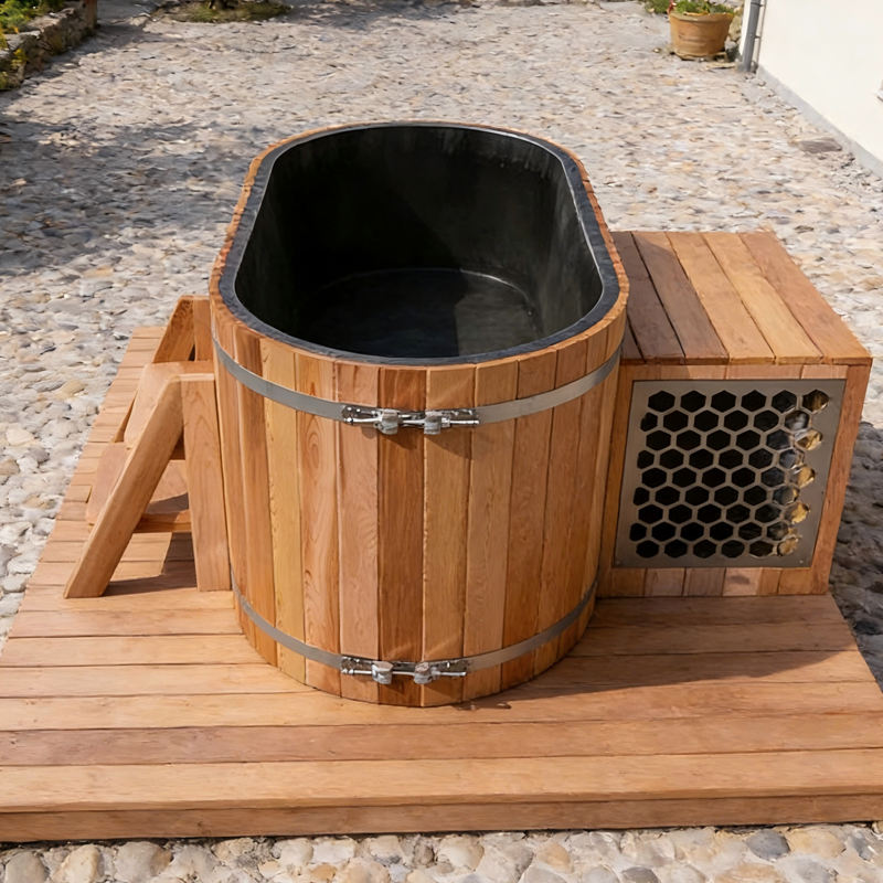 Svalvik Cedar Ice Bath